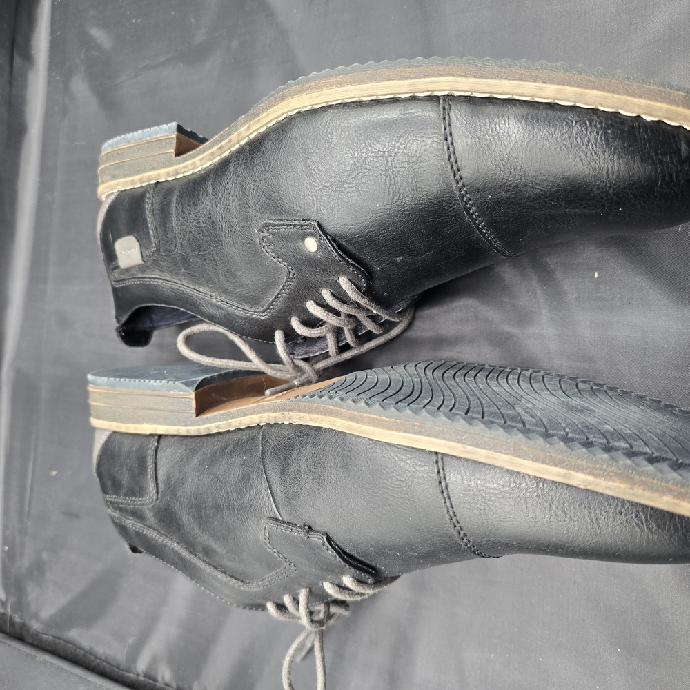 Sonoma Black Oxfords with Classic Leather Design